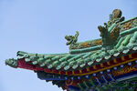 蓝天下的寺庙