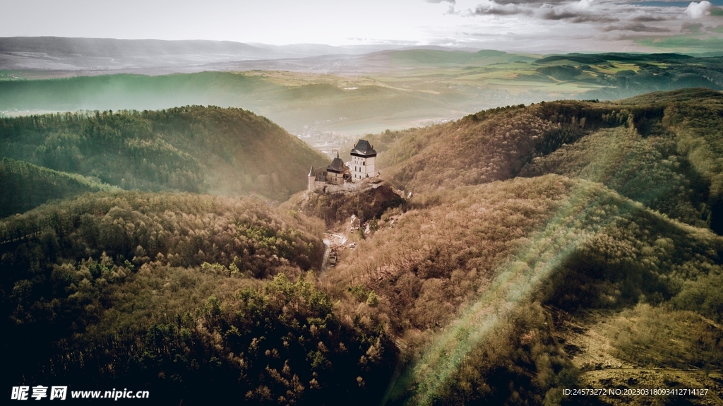 山脉 