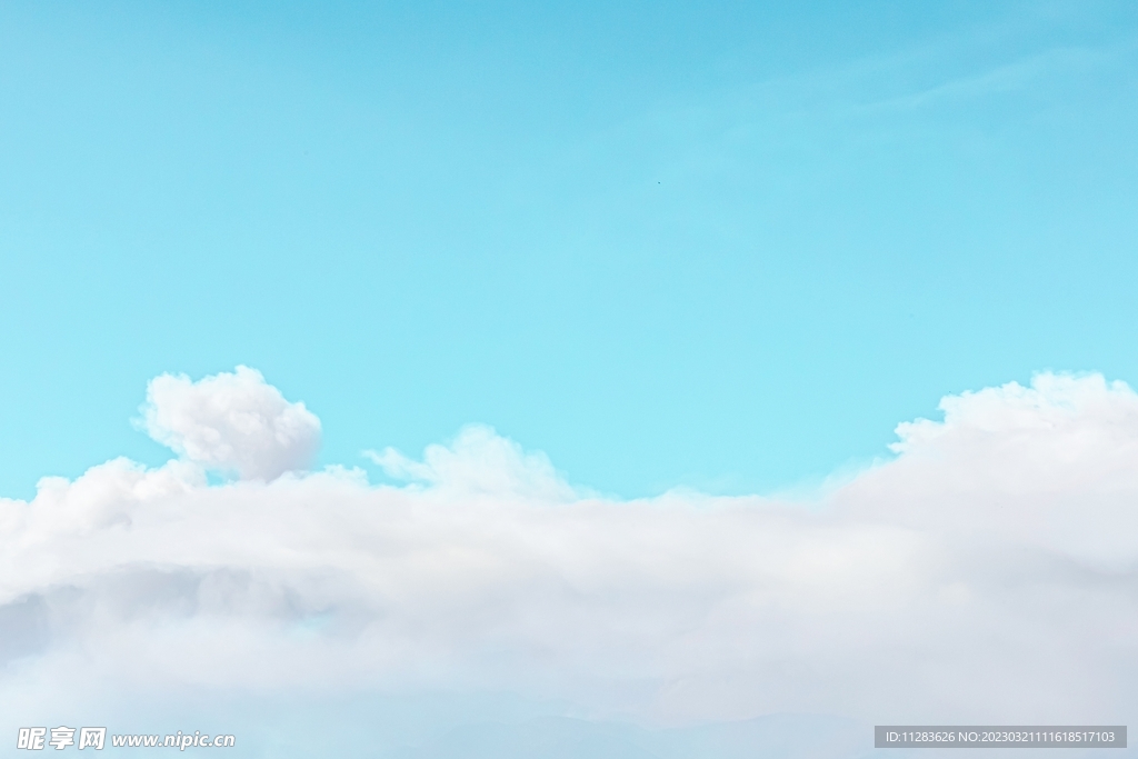 蓝天白云