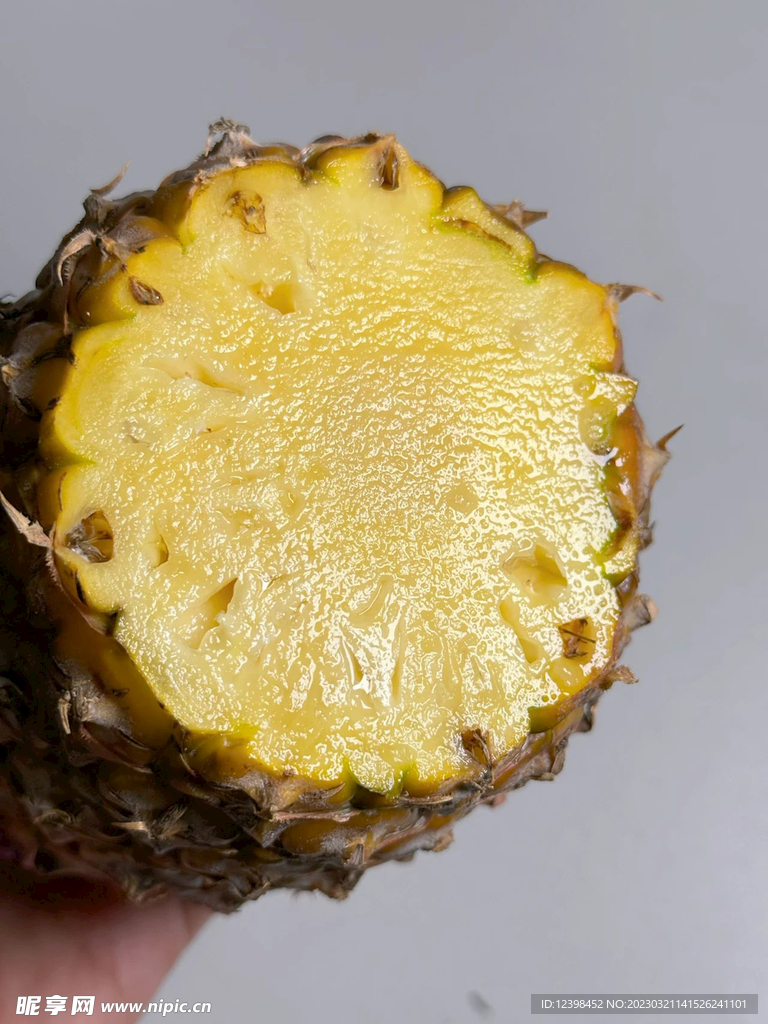 菠萝