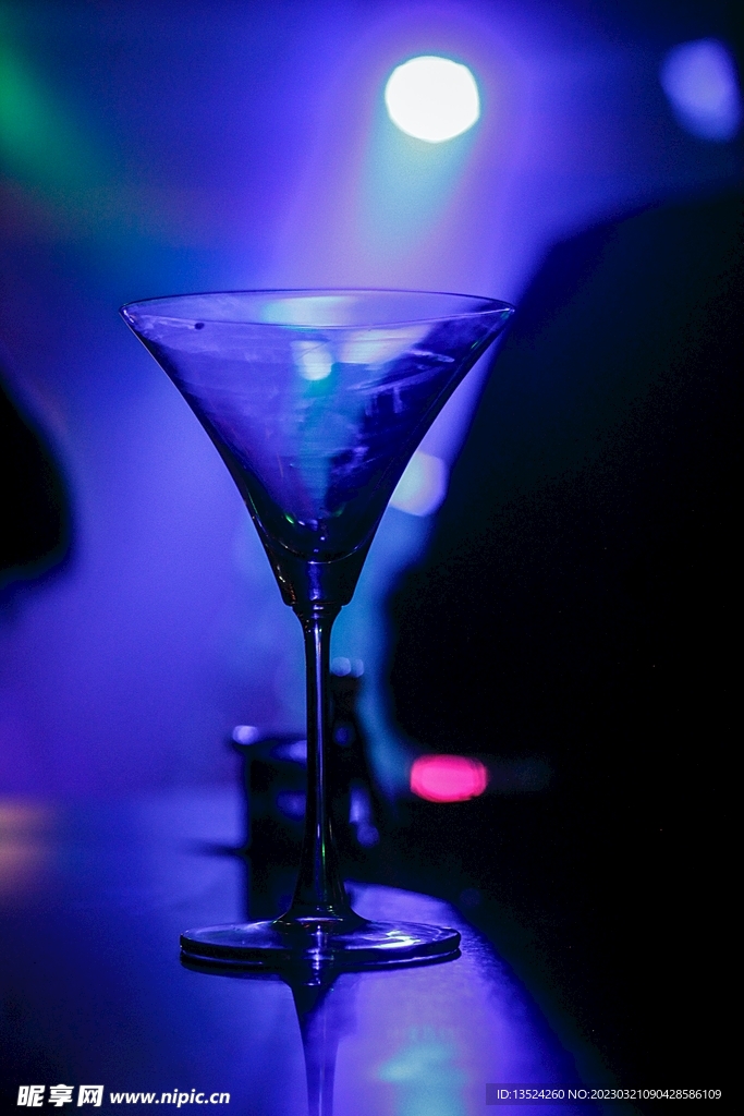 酒杯