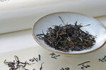 红茶茶叶图片