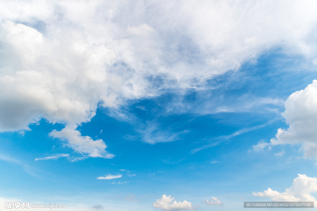 蓝天白云