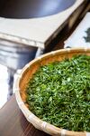  新鲜茶叶          