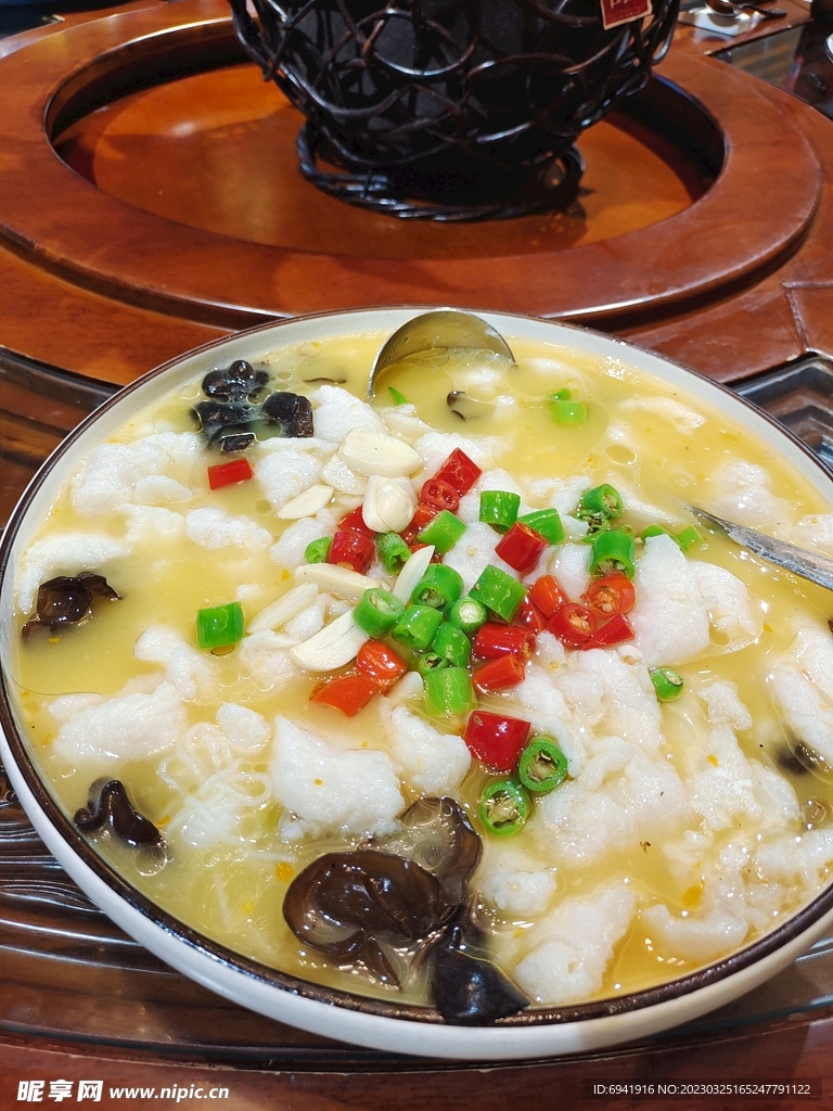 酸菜鱼