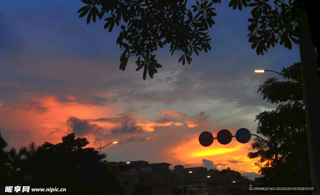 晚霞天空