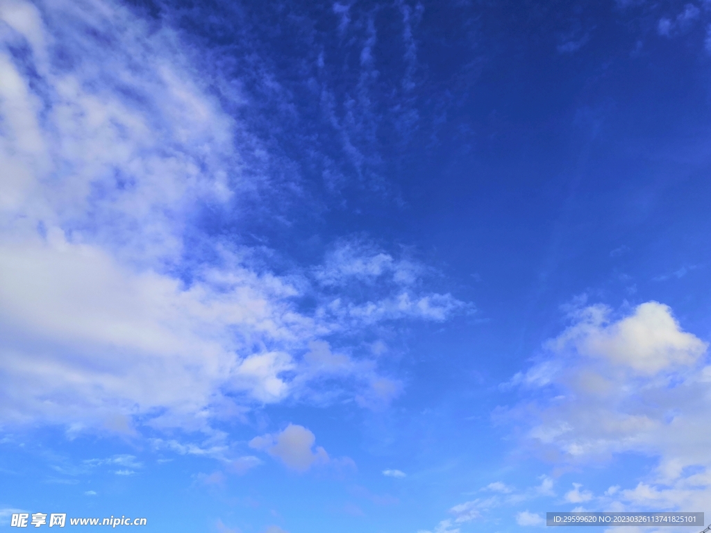 天空