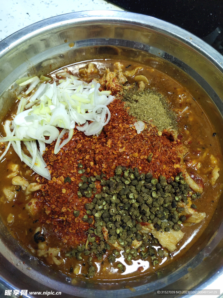 麻辣牛肉俯拍
