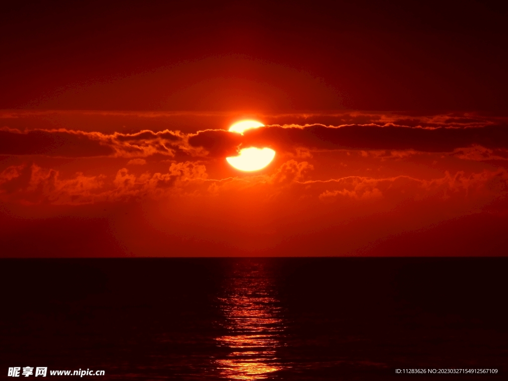 夕阳天空