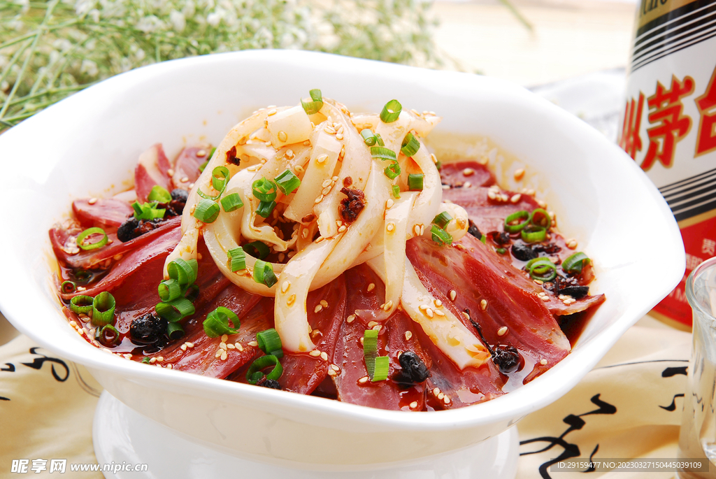 面皮拌牛肉