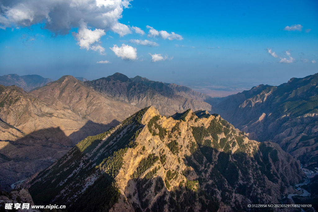 贺兰山
