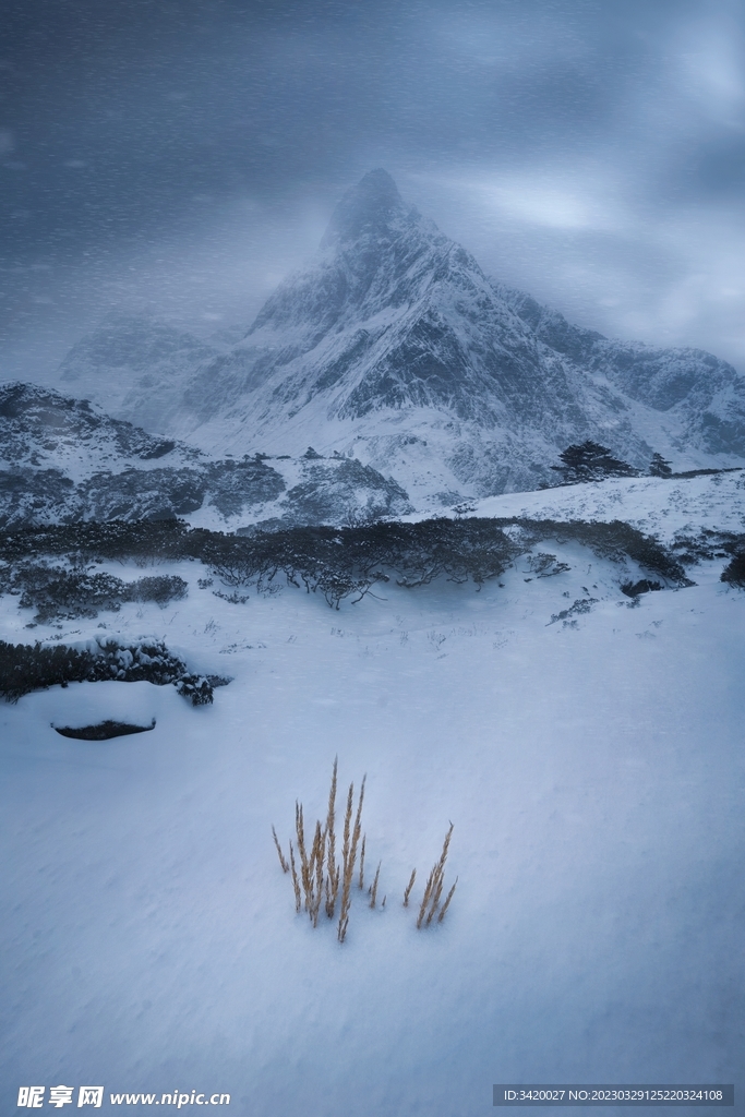 雪山