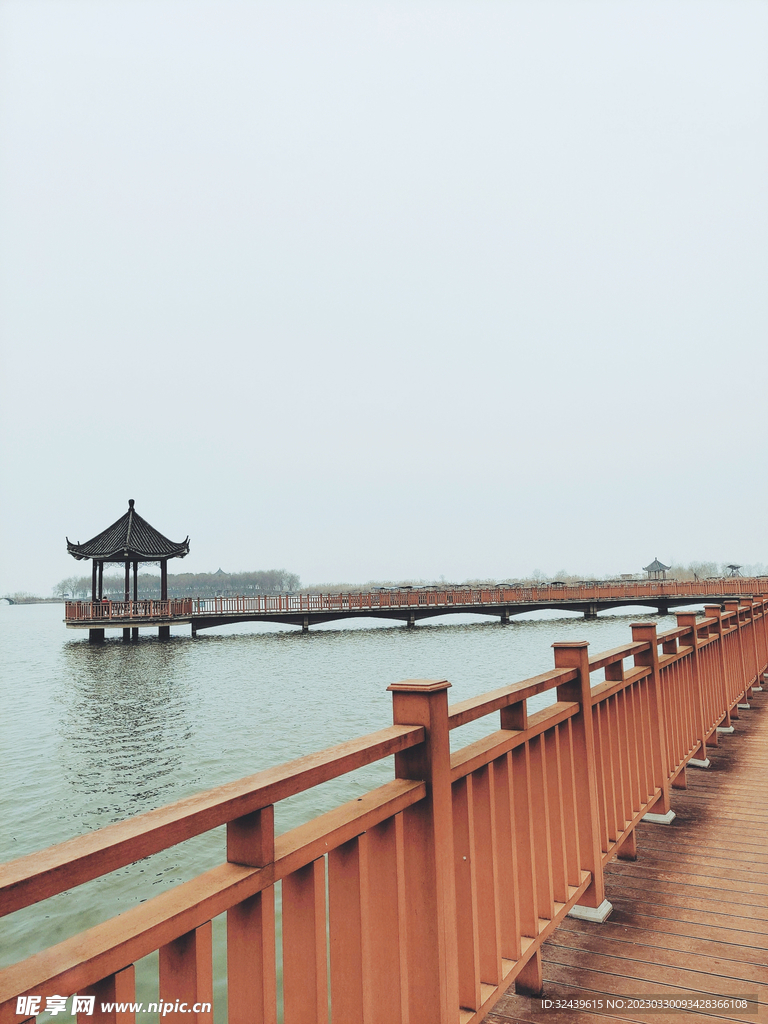 焦岗湖风景区