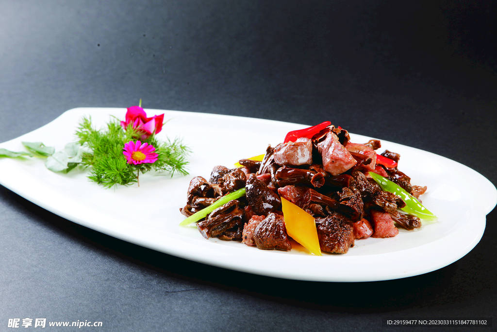 松茸小牛肉
