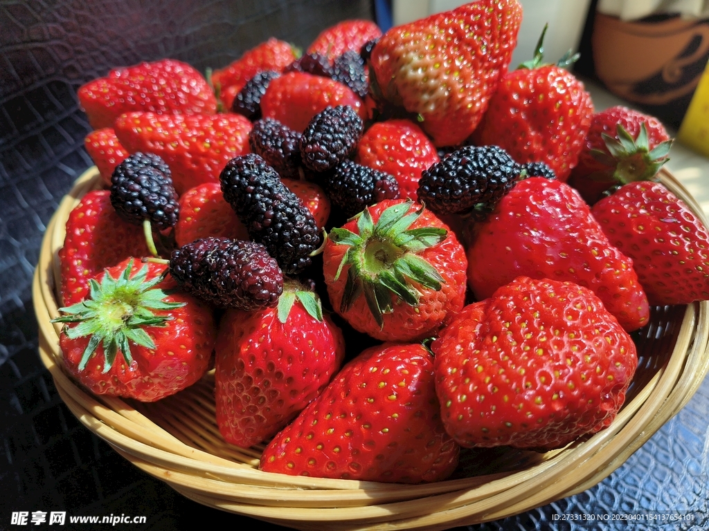 莓莓水果拼盘