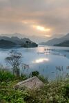 山湖美景