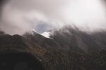 群山雾风景图