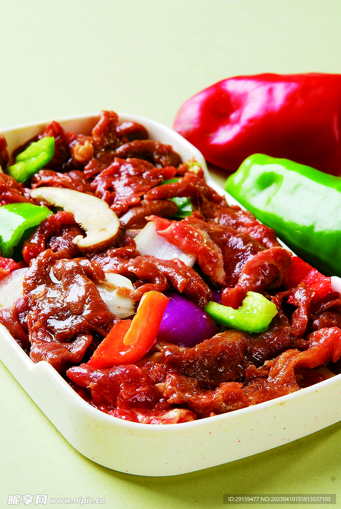 香菇拌牛肉