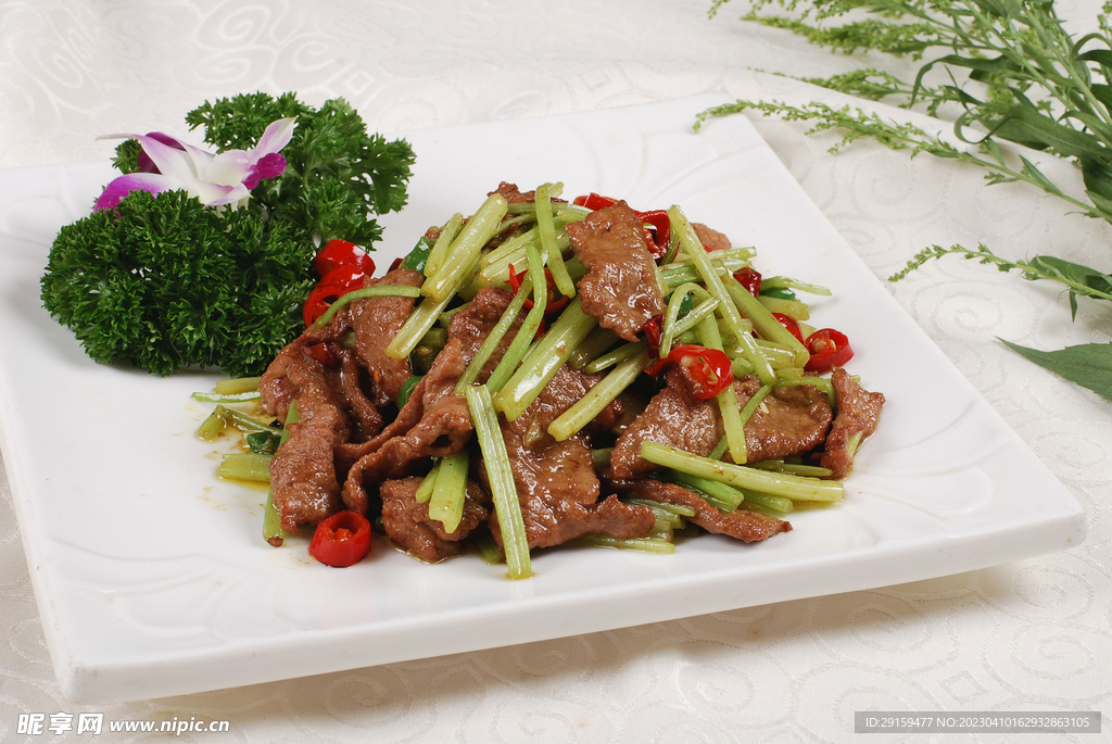 小炒黄牛肉
