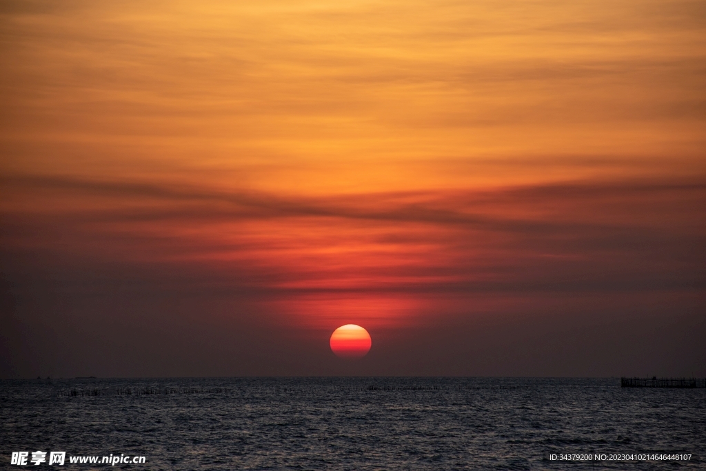 海面夕阳