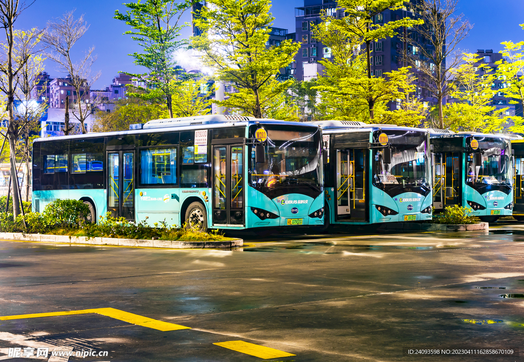 公交车停泊点