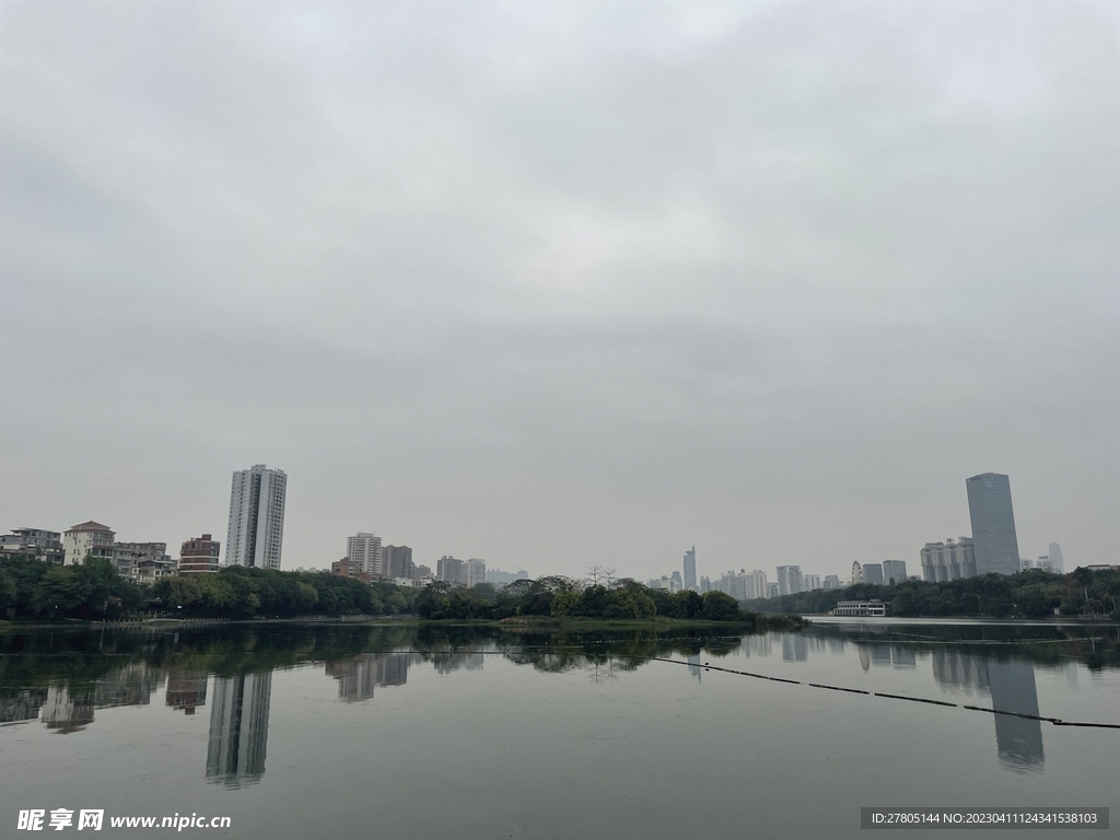 湖心岛美景