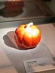 红釉南瓜瓷雕