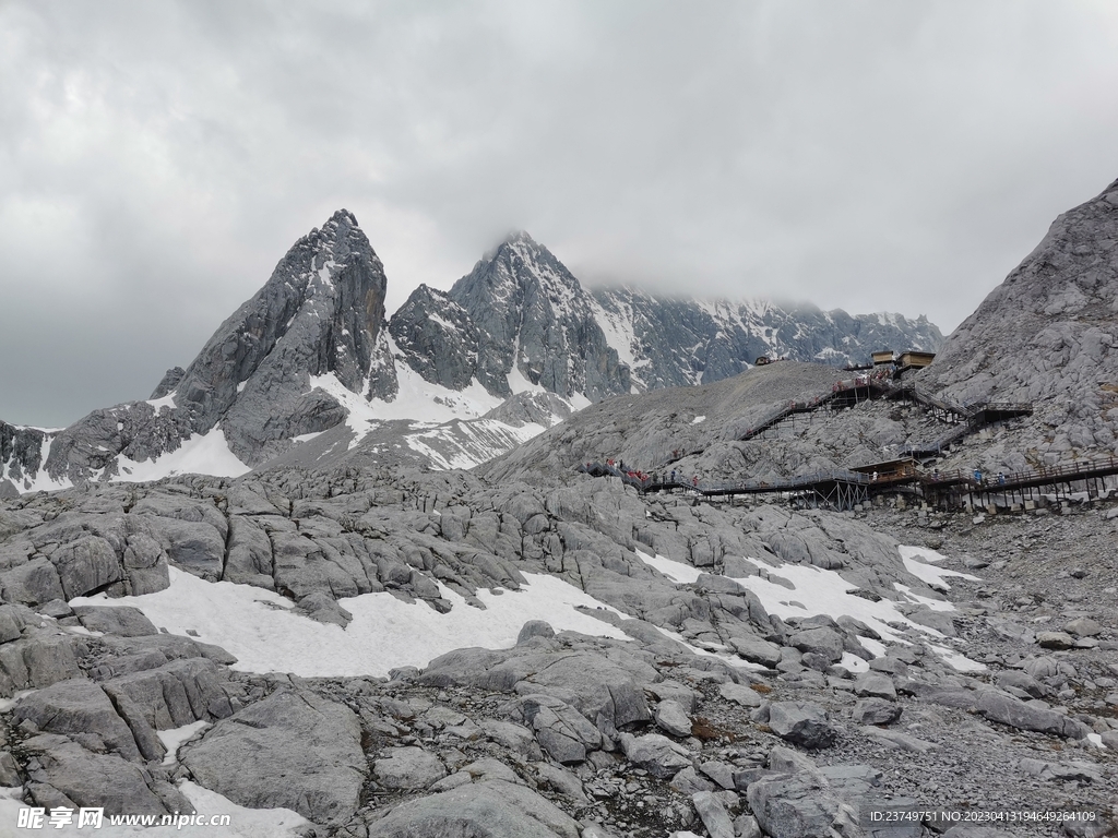 玉龙雪山