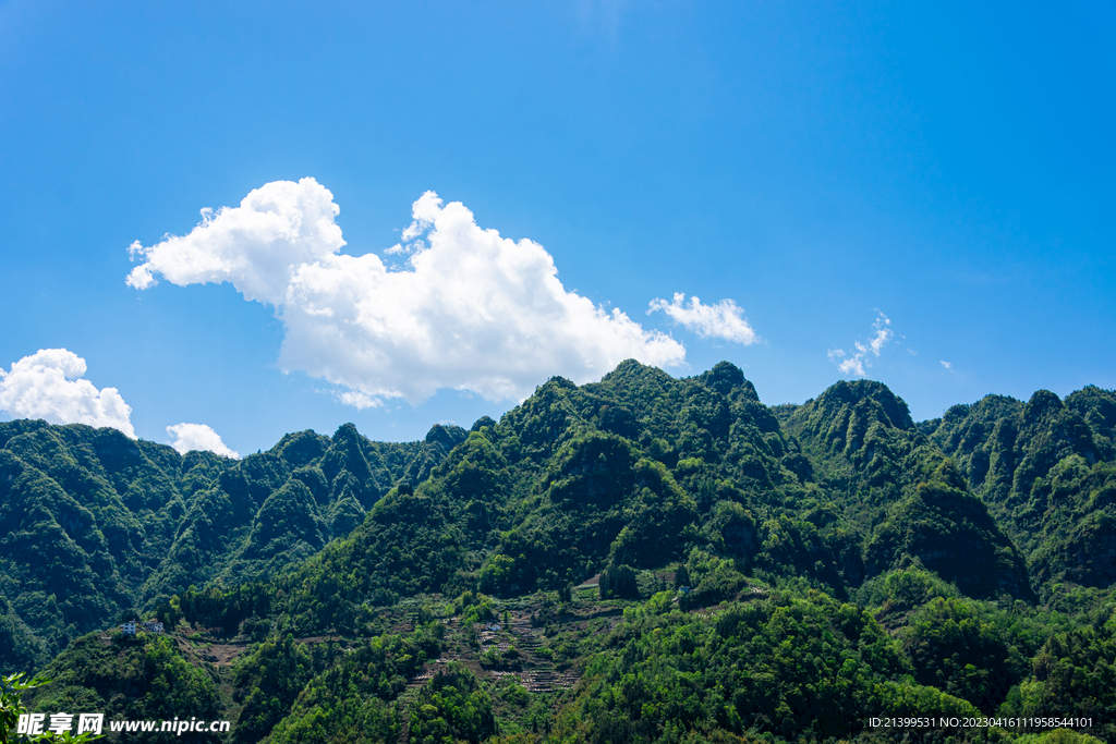 笔架山