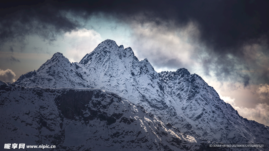 雪山山脉
