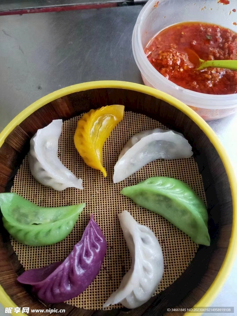 彩色水晶饺
