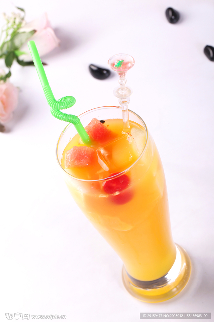 新鲜水果茶