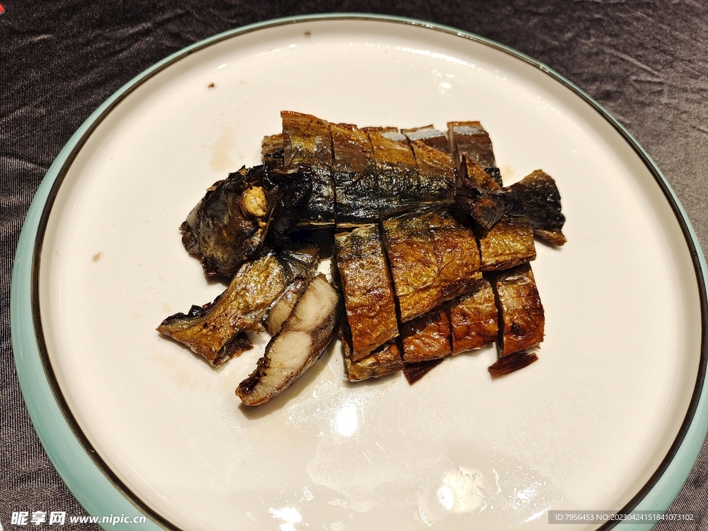 煎鳗鱼