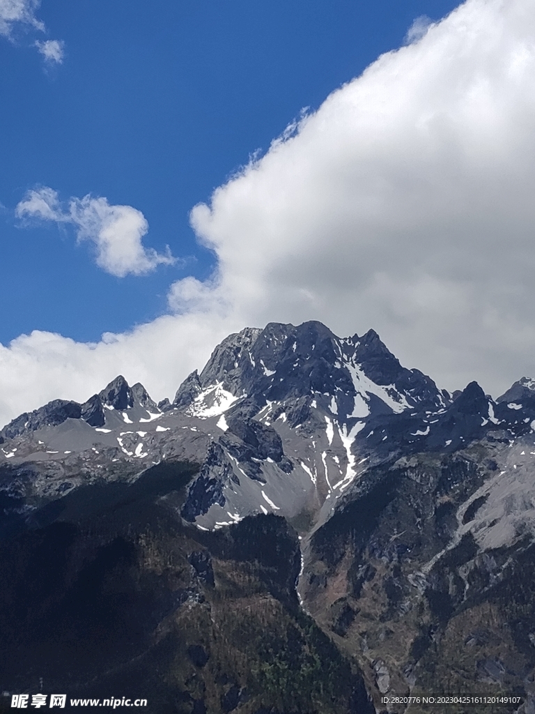 云南玉龙雪山