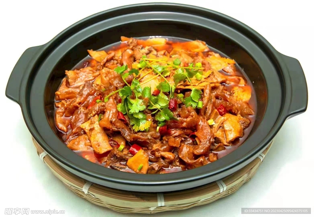 鸡腿煲