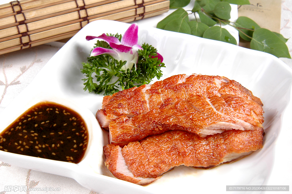 自制碳烧肉