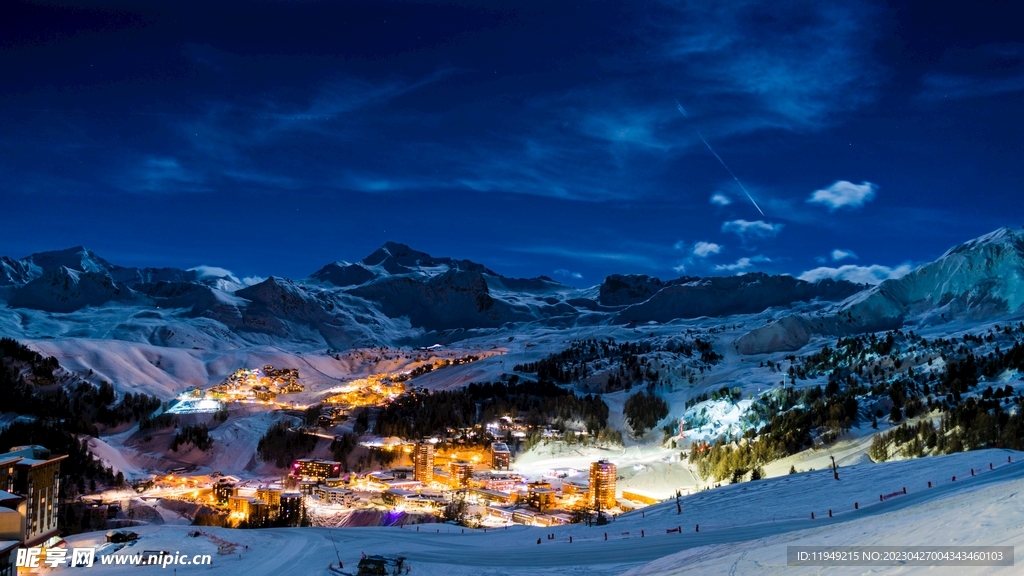 冬季夜晚雪景 