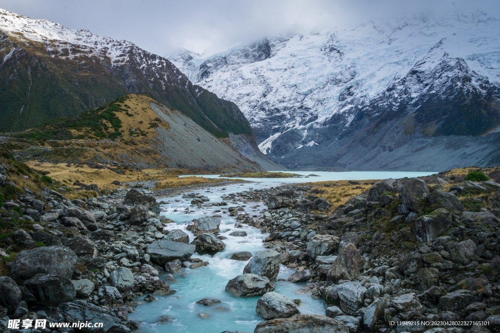  雪山美景 