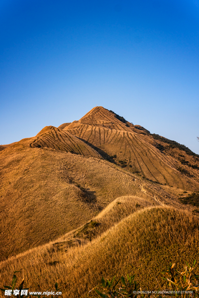 山脉山峰