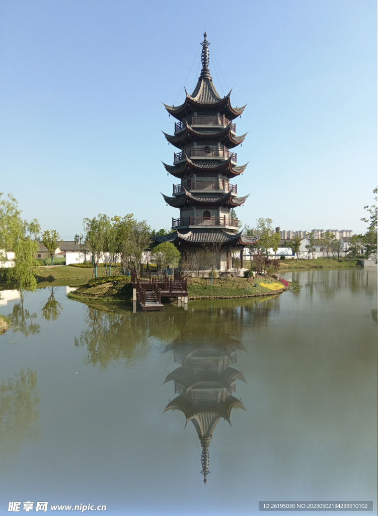 倒塔风景