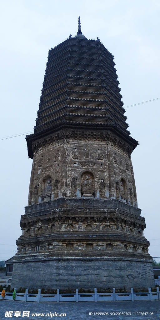 古塔