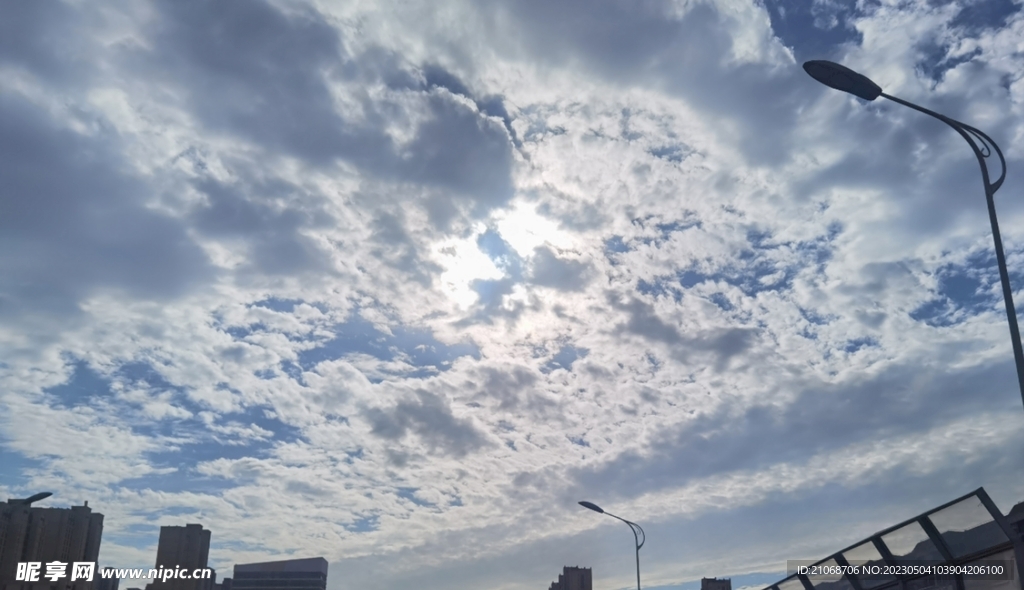 天空