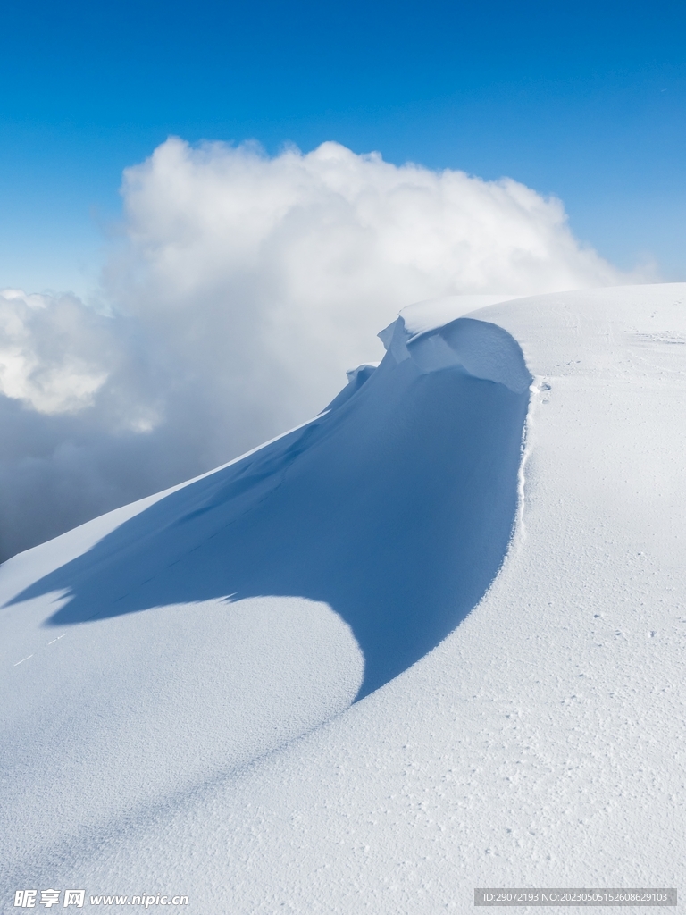 雪山 