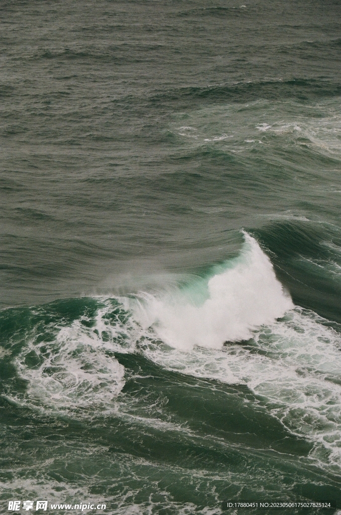  海浪