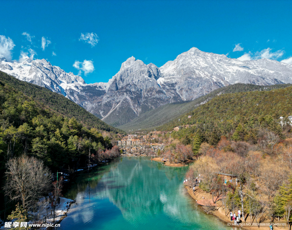 玉龙雪山蓝月谷