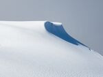 白色雪山