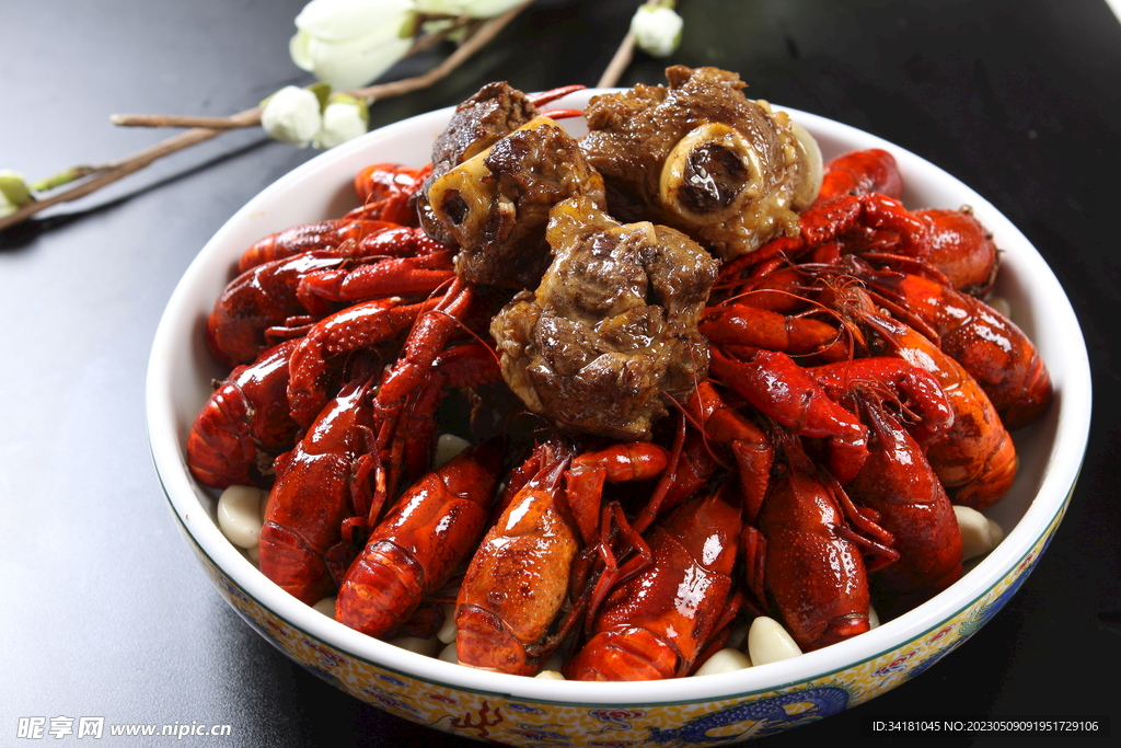 小龙虾海鲜美食