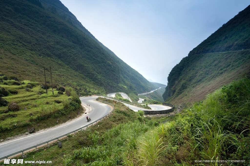 山区道路