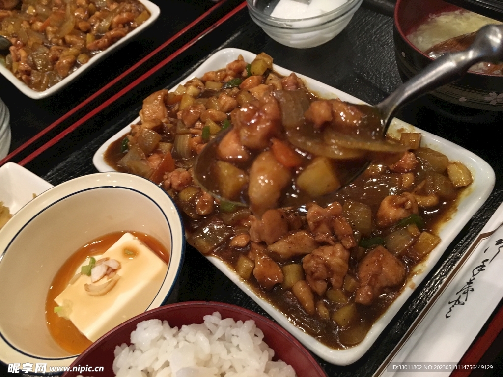 炒肉