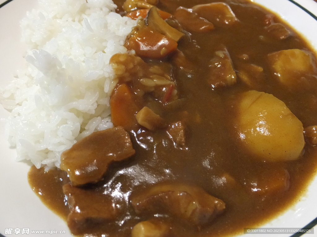 汤汁咖喱炒肉